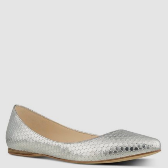 speakup almond toe flats